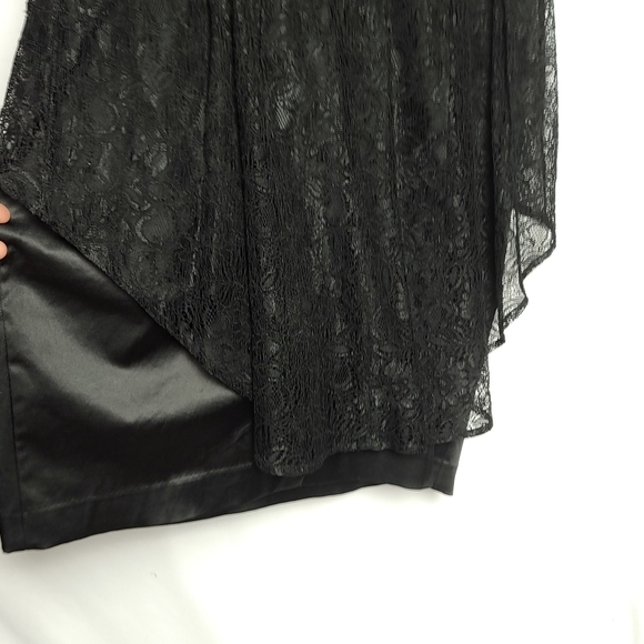 *****HOST PICK***Noir Lace/Satin Fit & Flare Hi-Low Mermaid Dress Sz 14 Blk **** - Picture 3 of 8